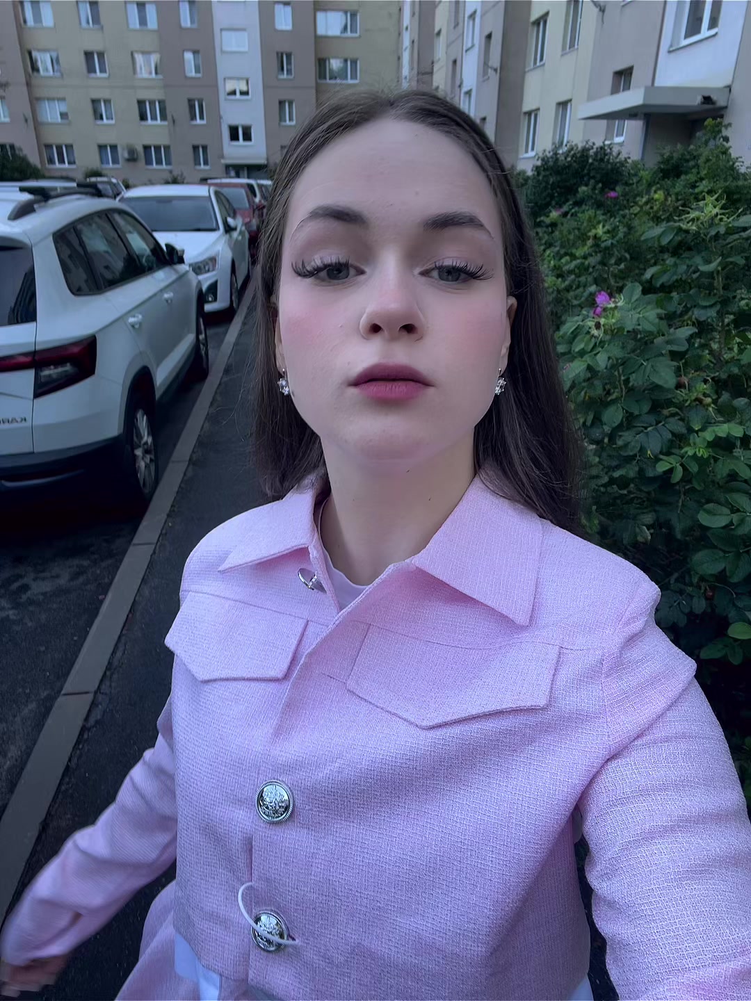 @elissew0