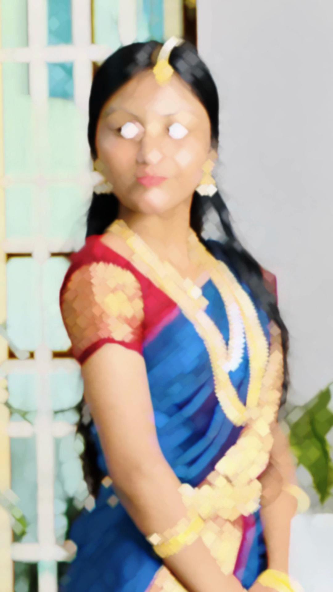 @𝐚𝐝𝐡𝐢𝐝𝐡𝐢_𝐨𝐟𝐟𝐥🍃💃