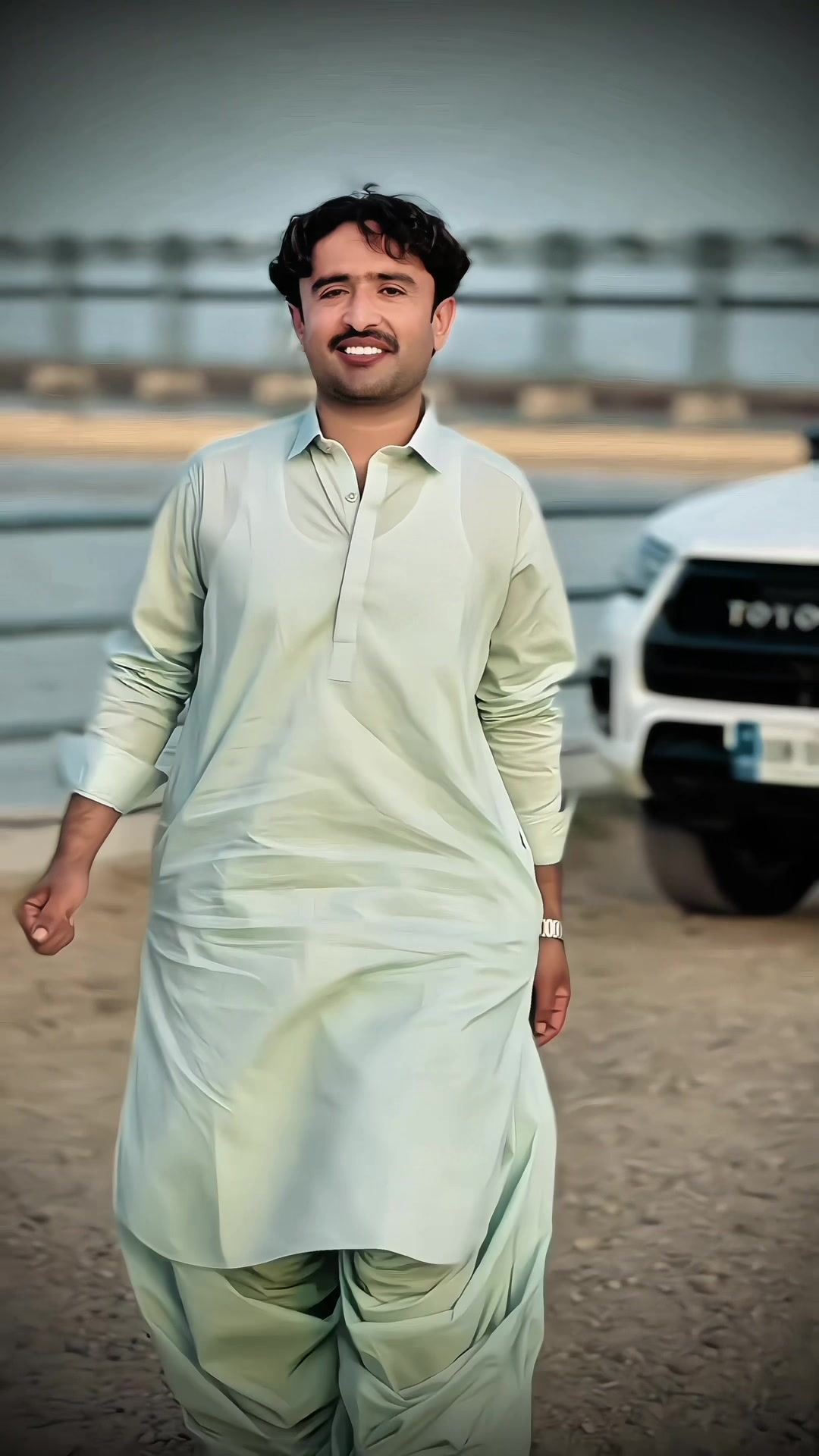 @Singer Tahir Farooq