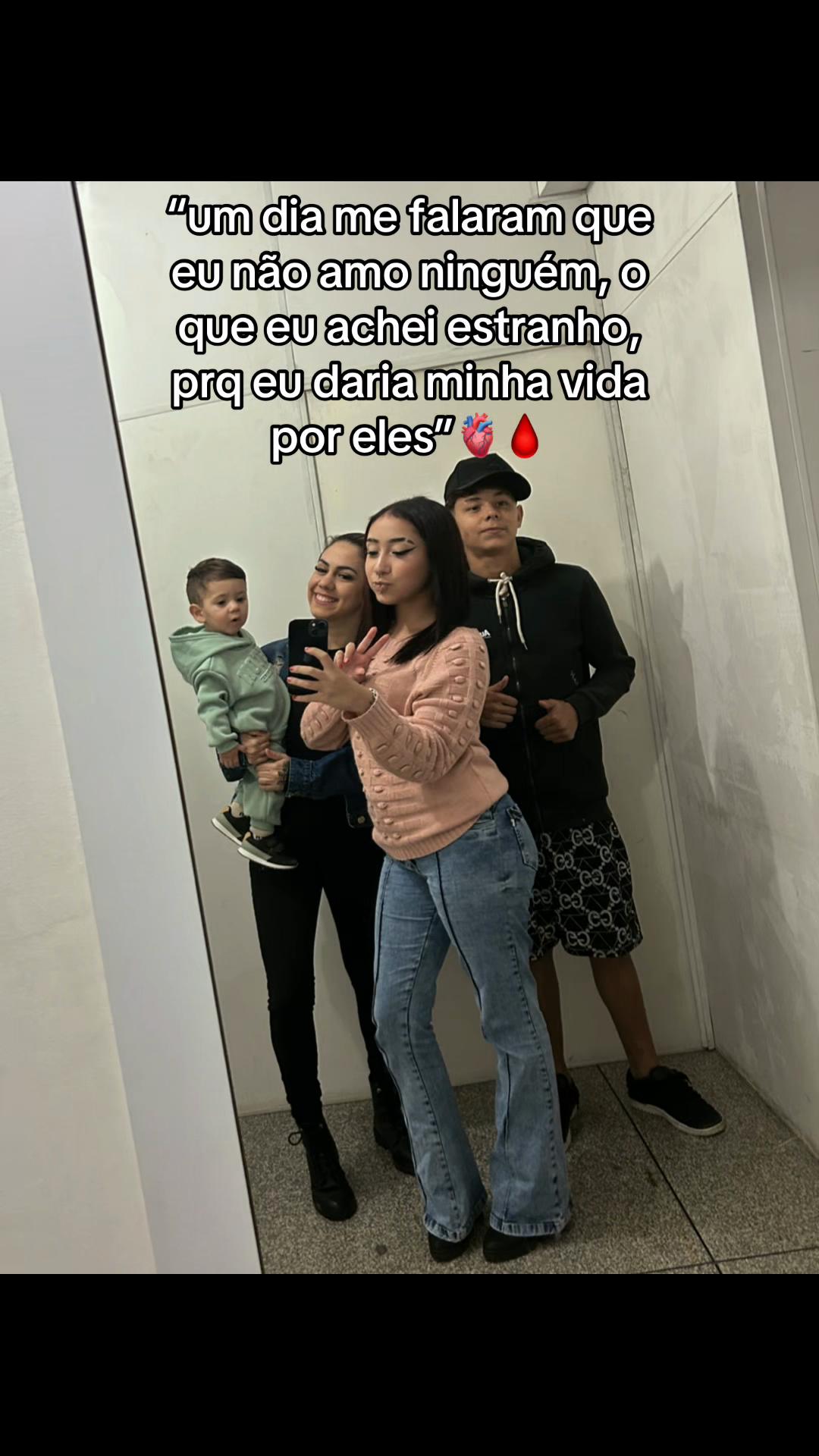 @𝒜𝓃𝓃𝒶
