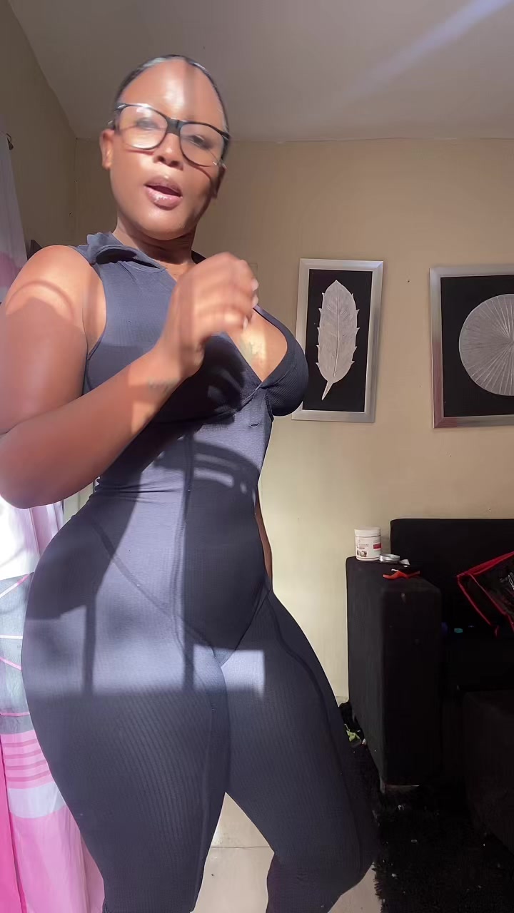@soyyoelaine