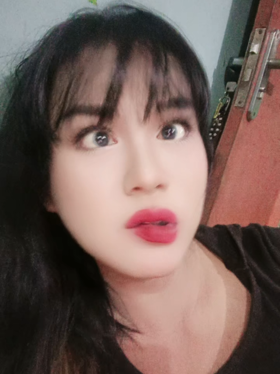 @𝐾𝐼𝐾𝐼_🄼🄰🄽🄸🅂 🇮🇩♓♓