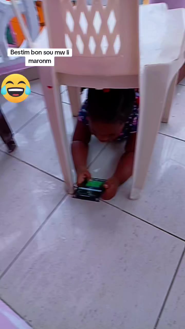@Chn&eacute;ica06