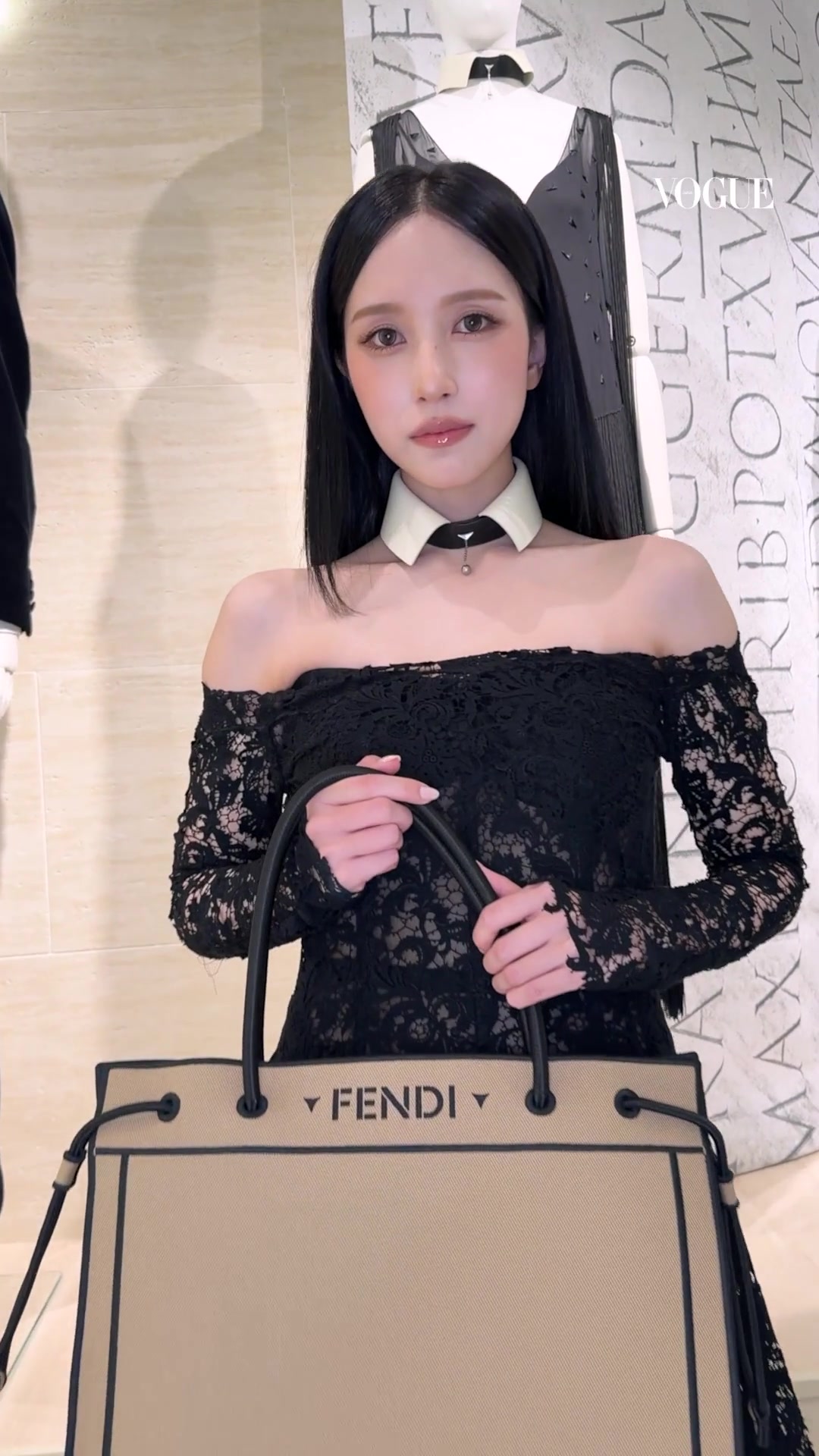 @VOGUE JAPAN