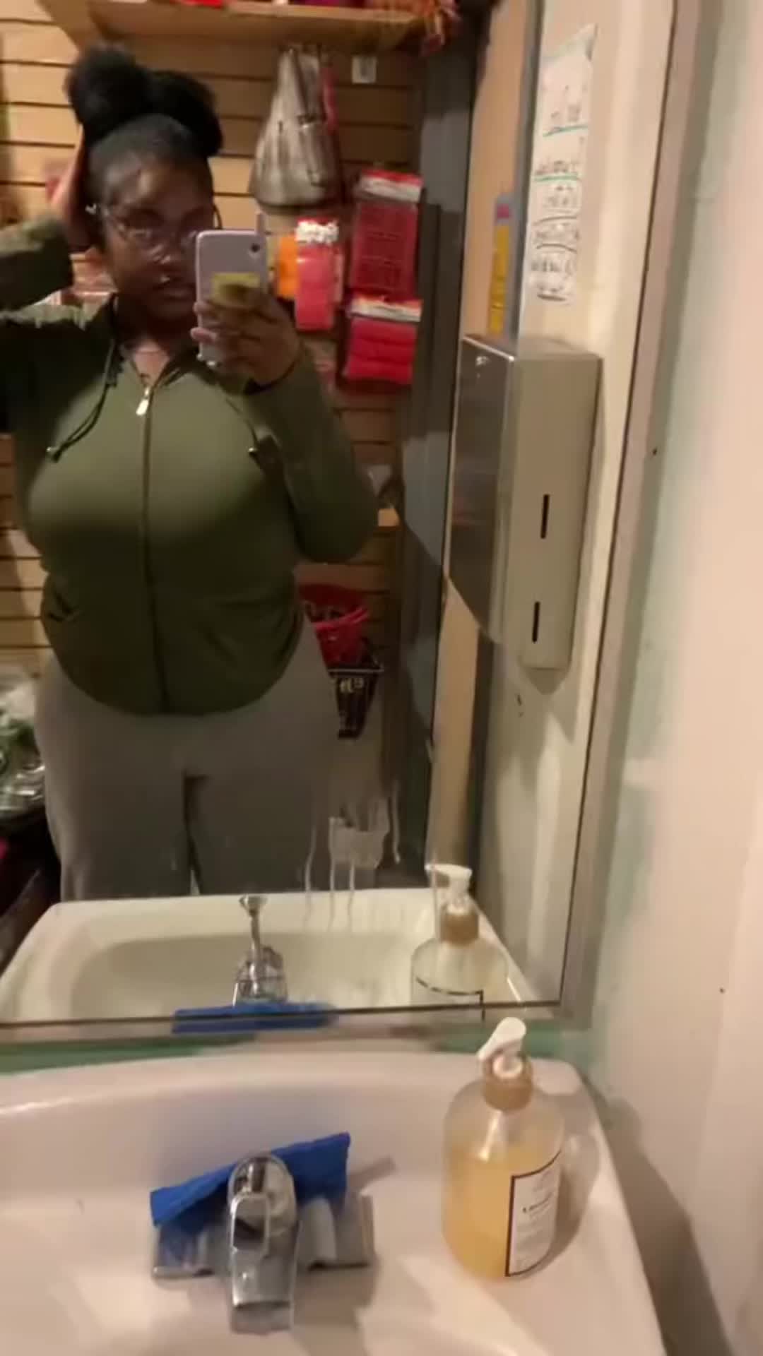 @Jinx.sea