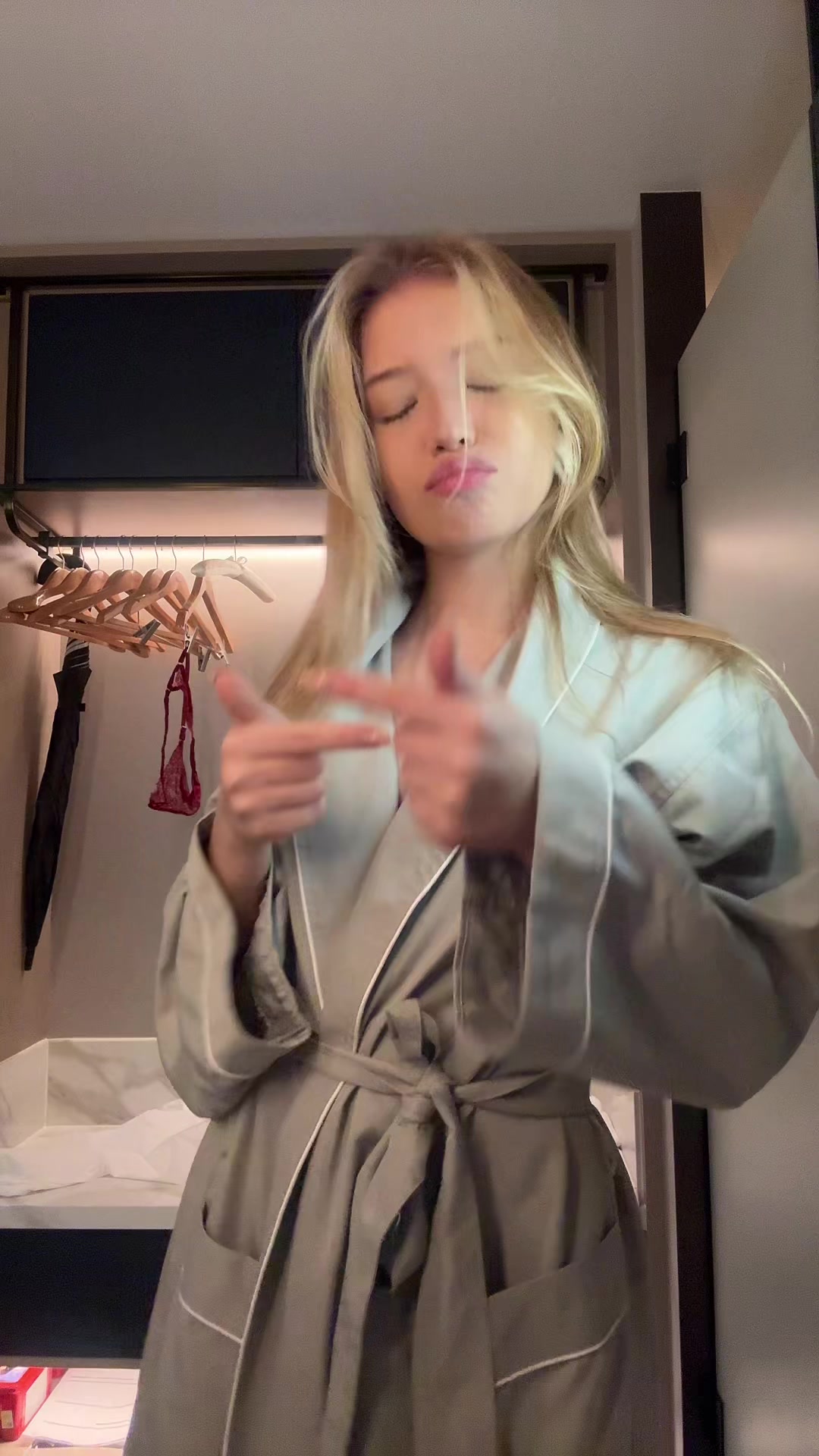 @alisa