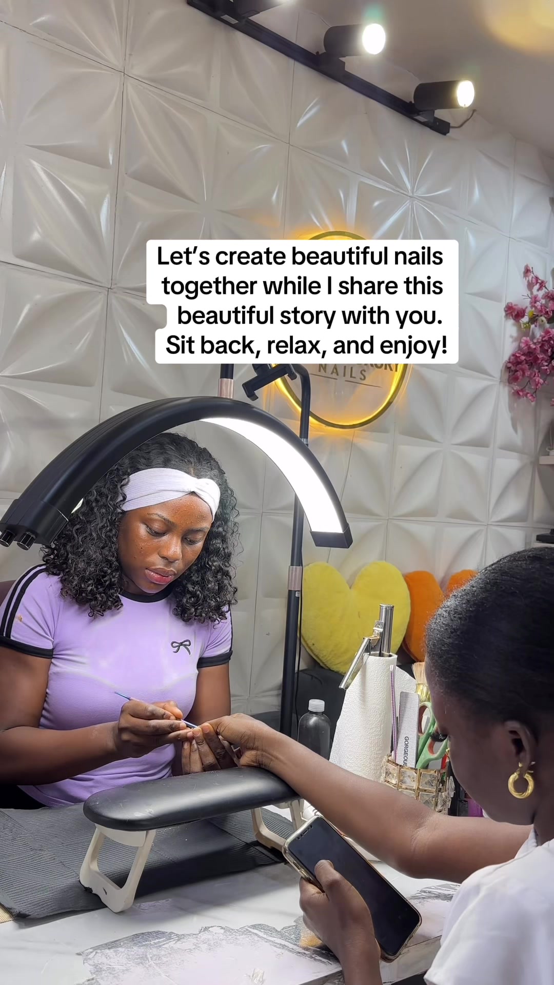 @NAIL TECHNICIAN IN IBADAN