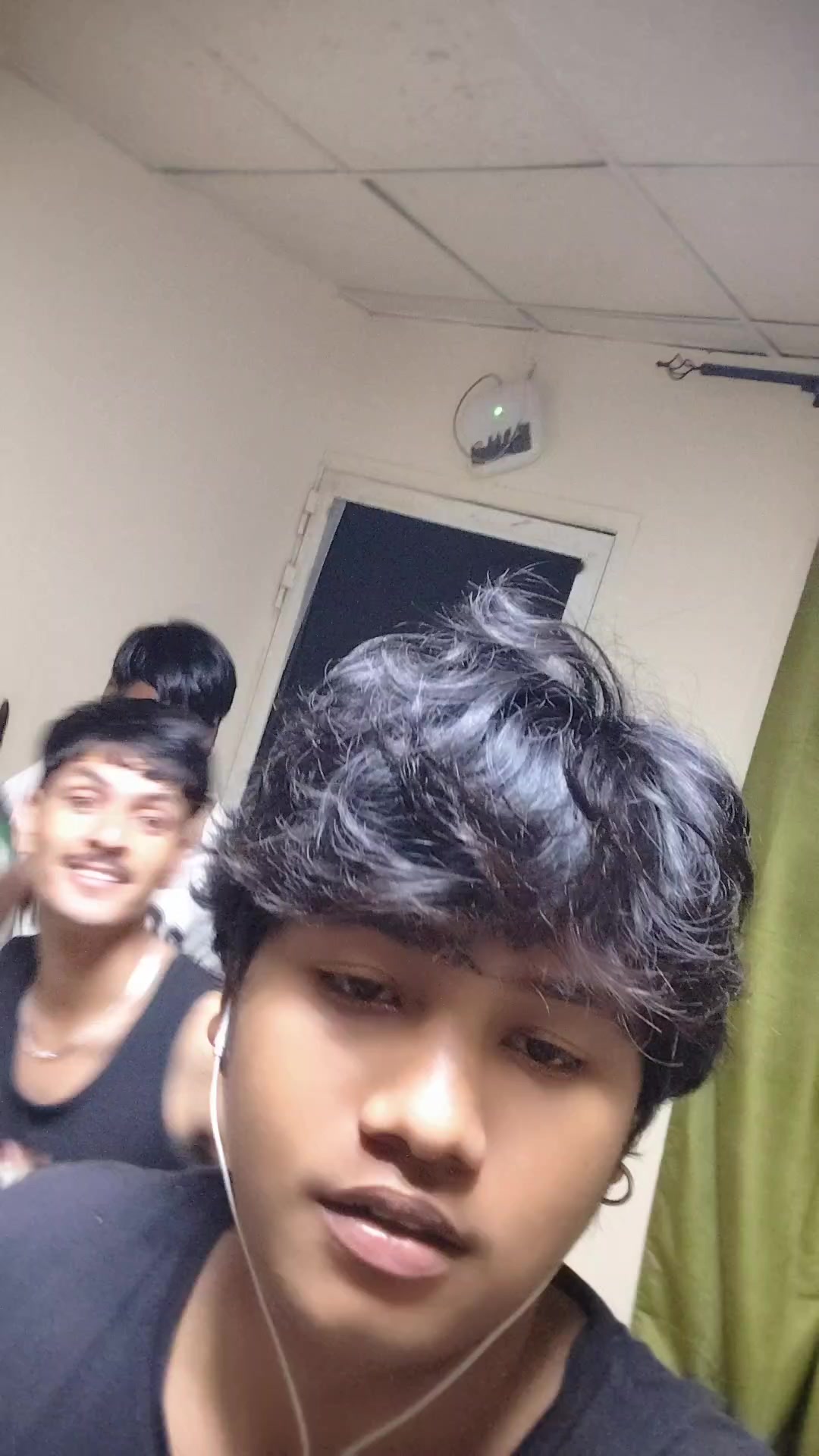 @🌪️ᴿᵉᵃˡG亗 G U N D A🏴☠️🩸