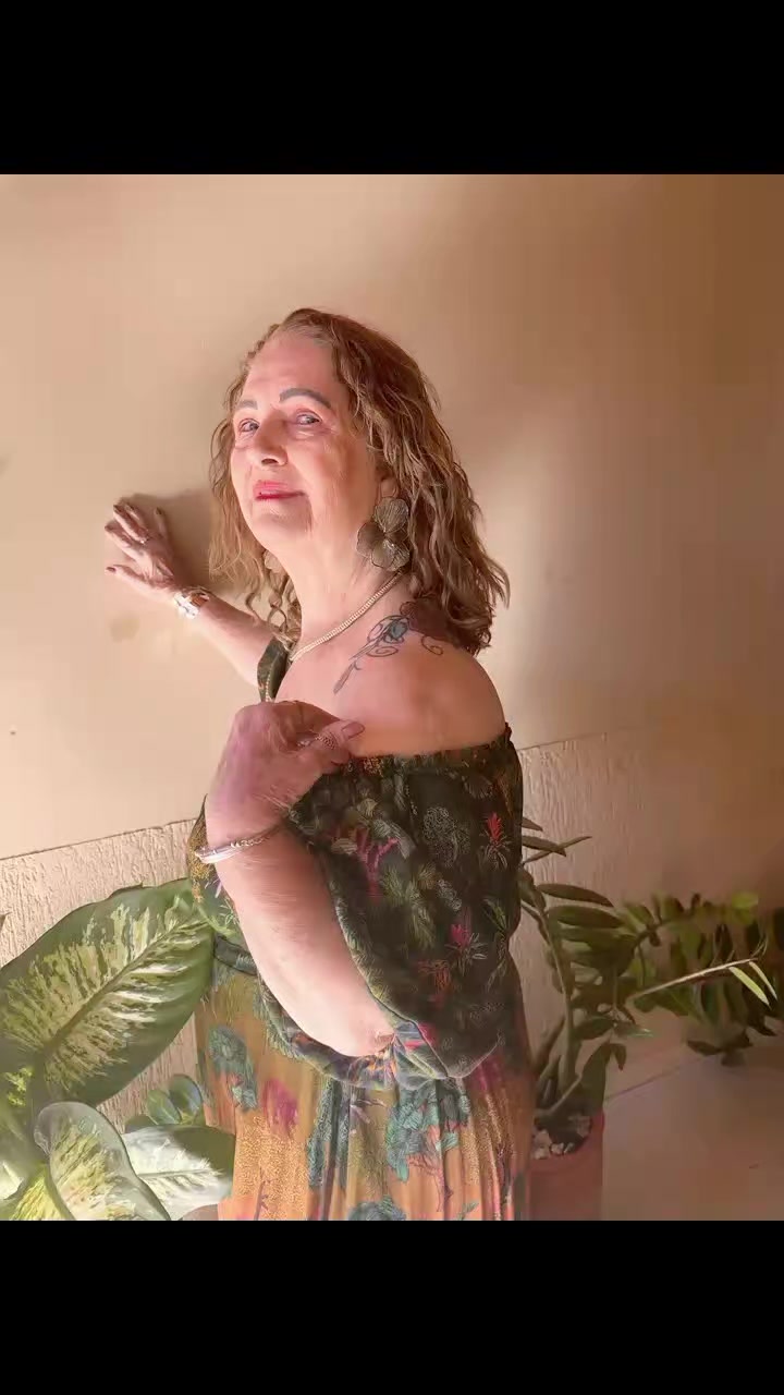 @juliacorrealucc