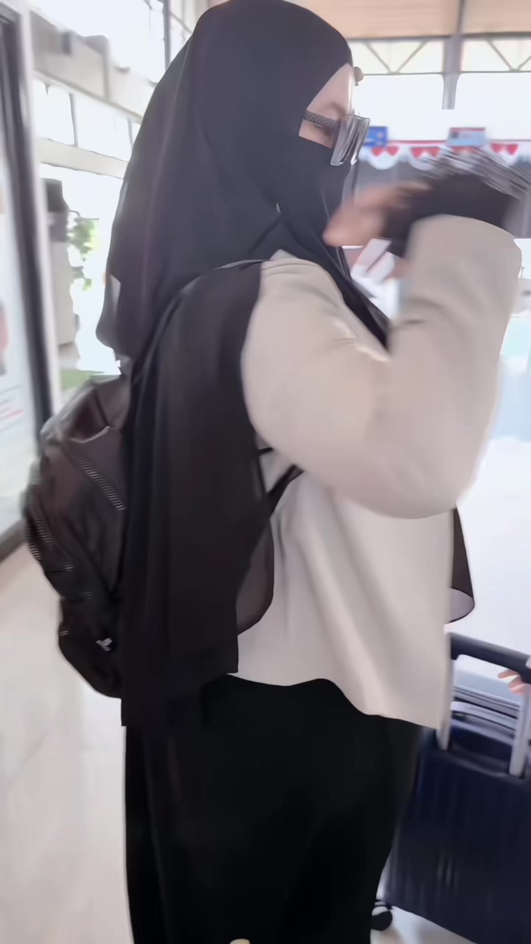 @V🍫