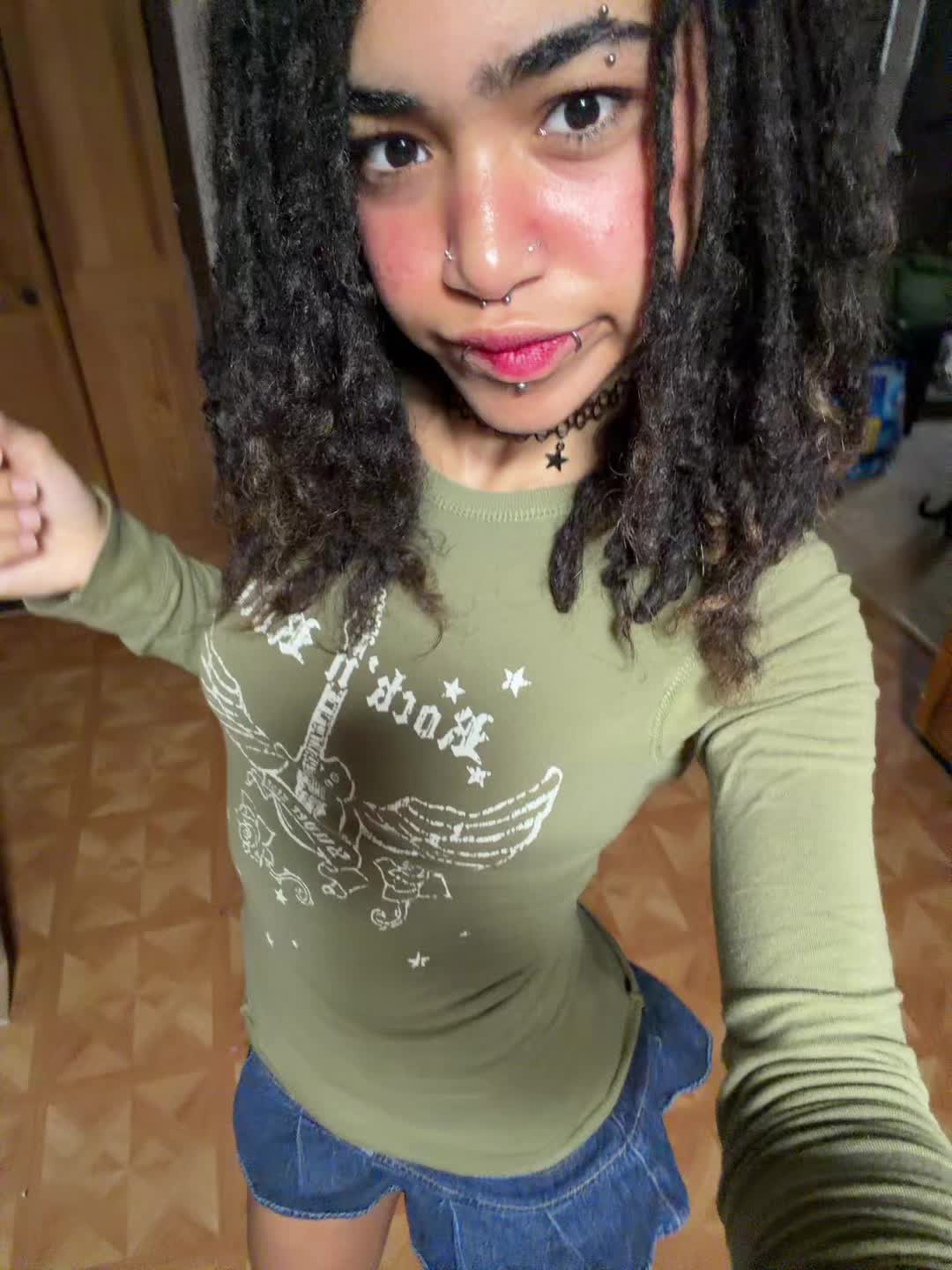 @Asia Makenzie