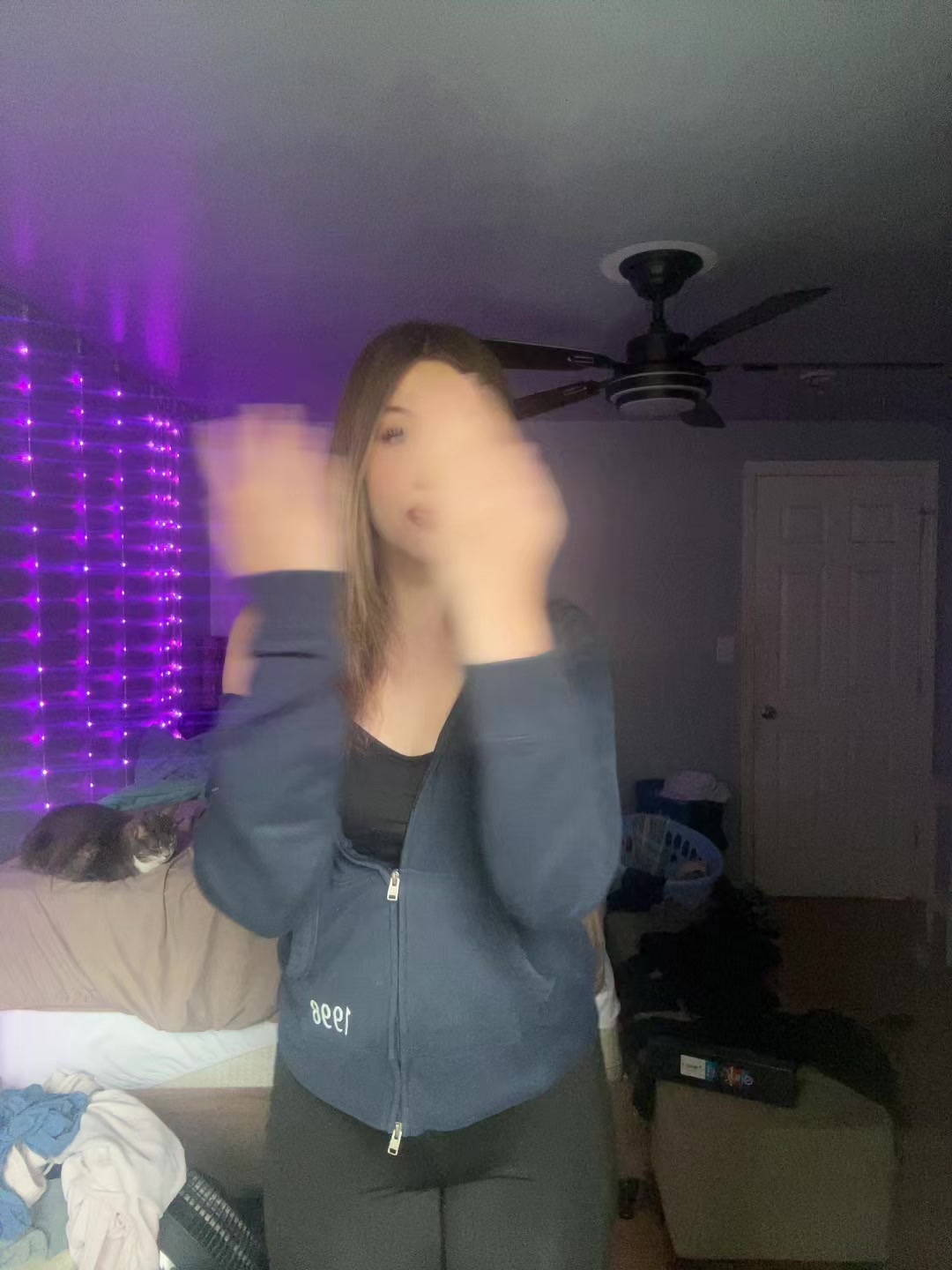 @bellaaa