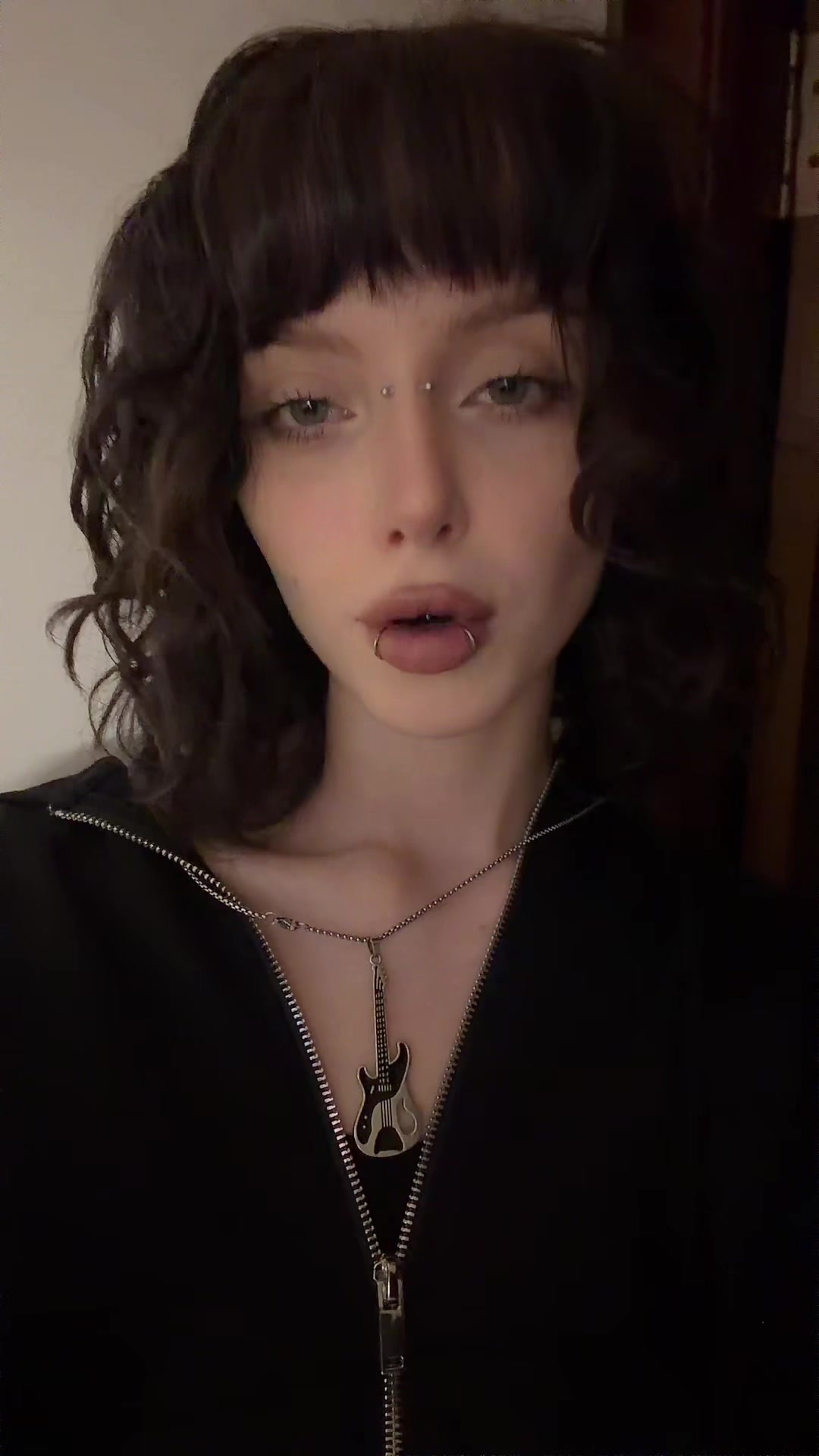 @алиска аддикция
