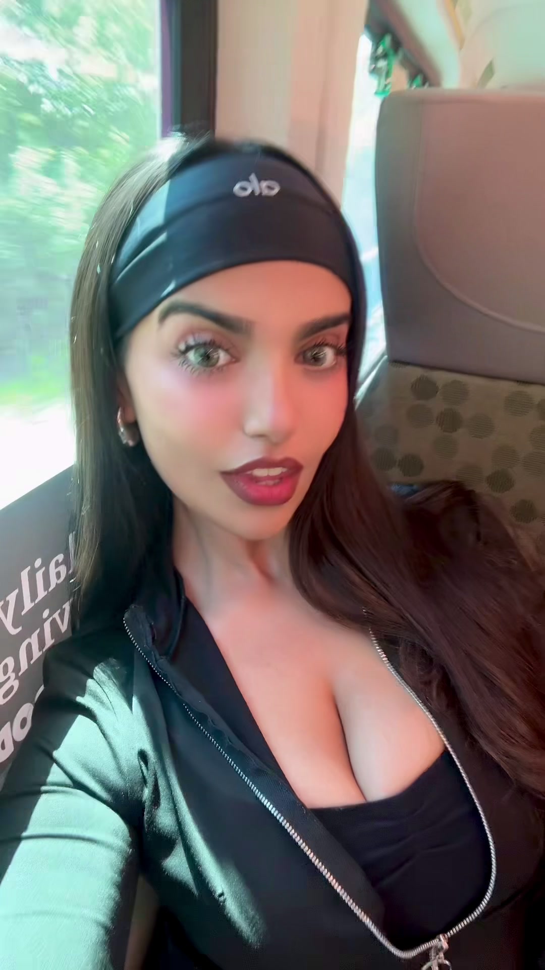@vidhika 💌