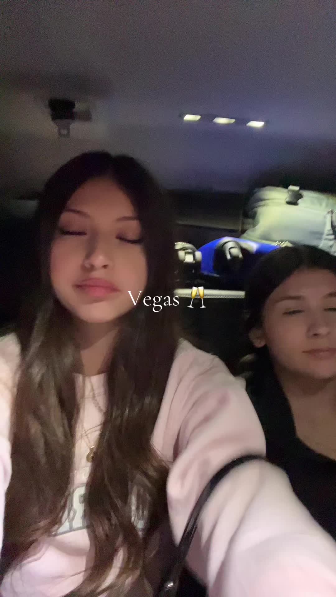 @bella