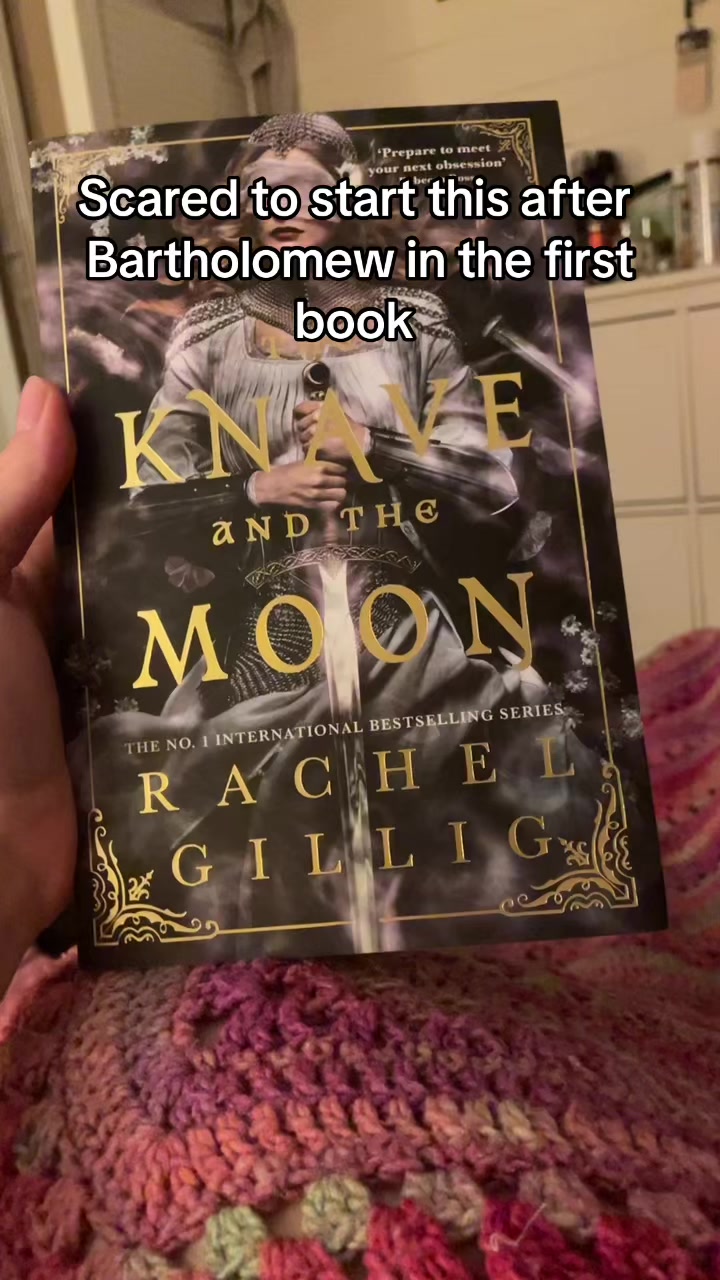 @Maggie🧵📚