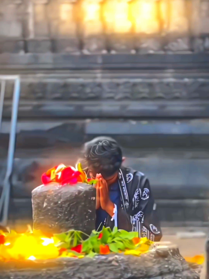 @꧁ॐShivaॐ꧂