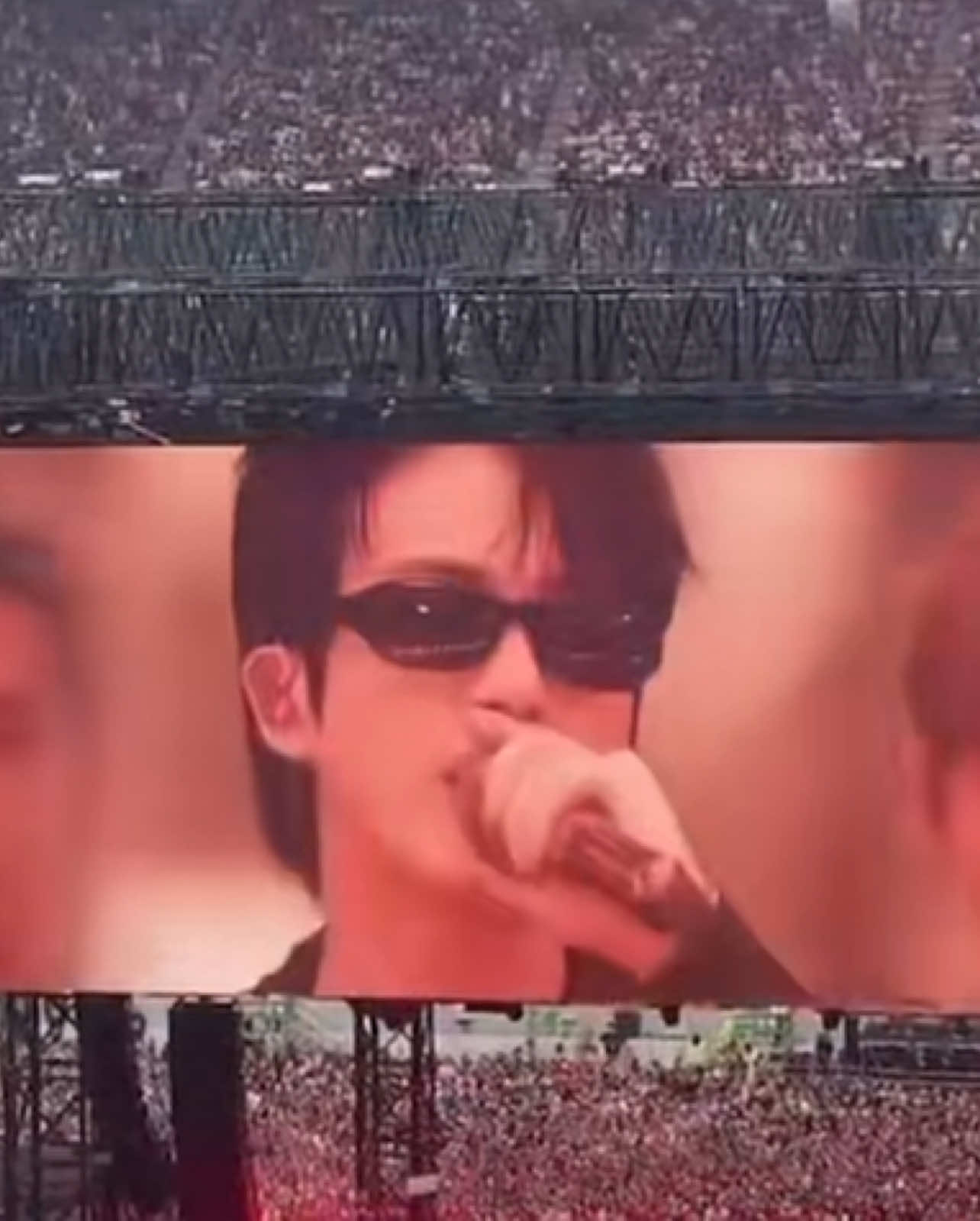 @Kim Seokjin Peaches