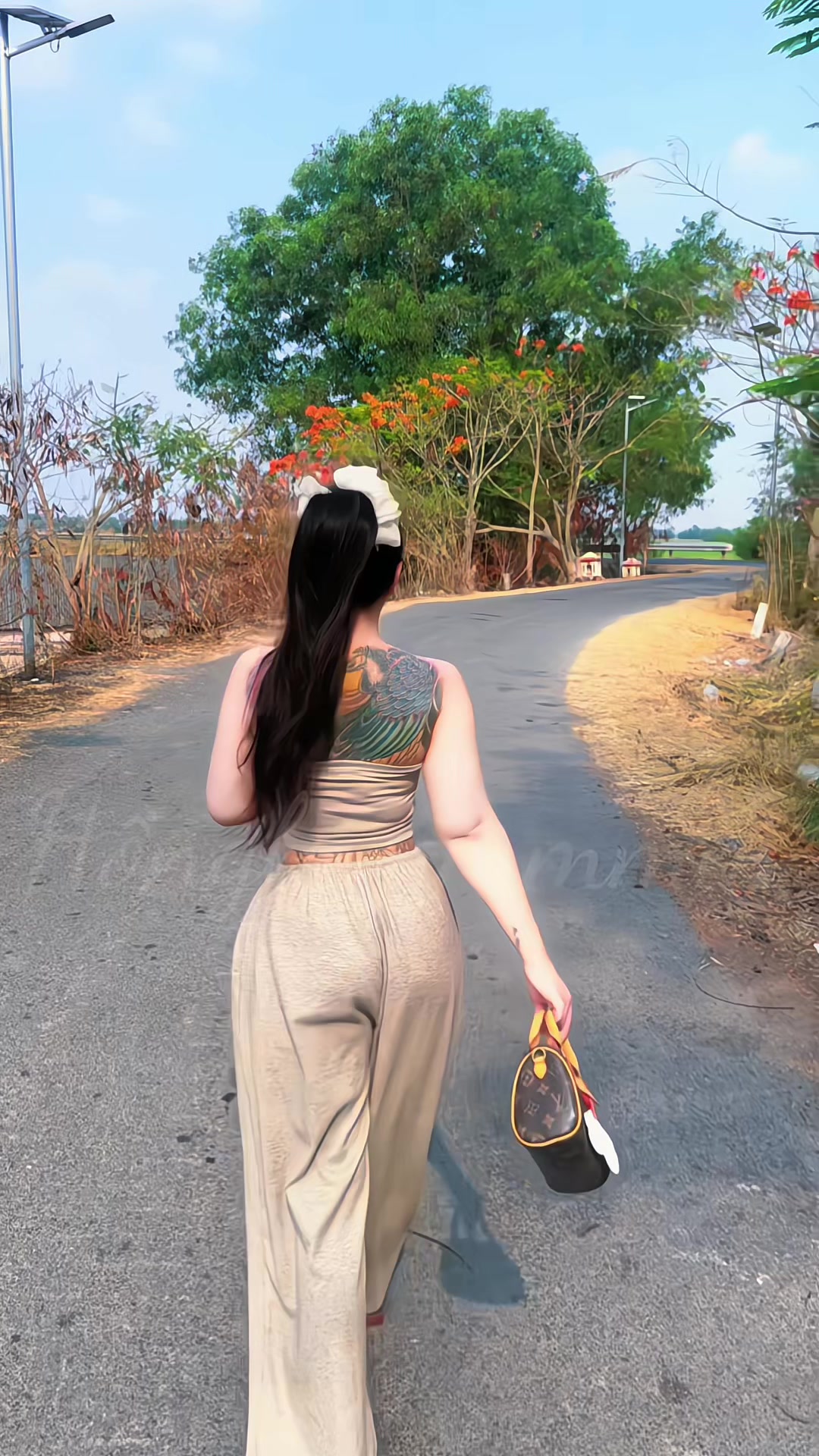 @Hồng Kim