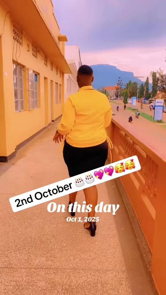 @2nd October born babe.๐๐๐๐ฅฐ