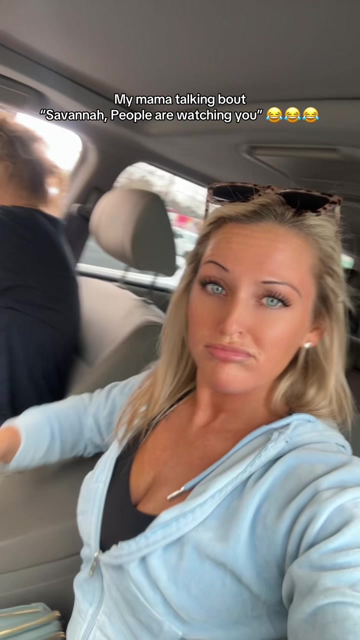 @savysnowxo