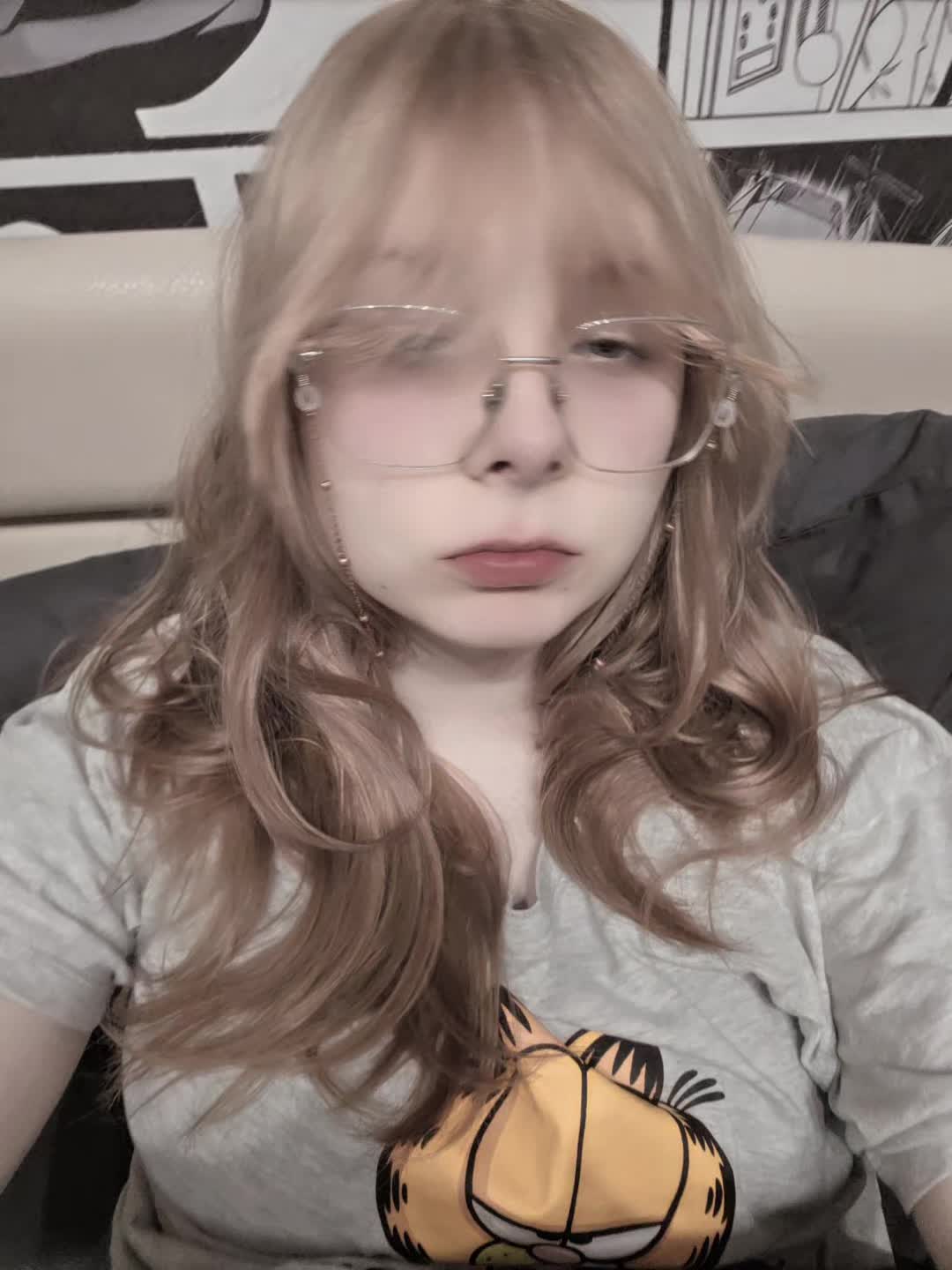 @.@