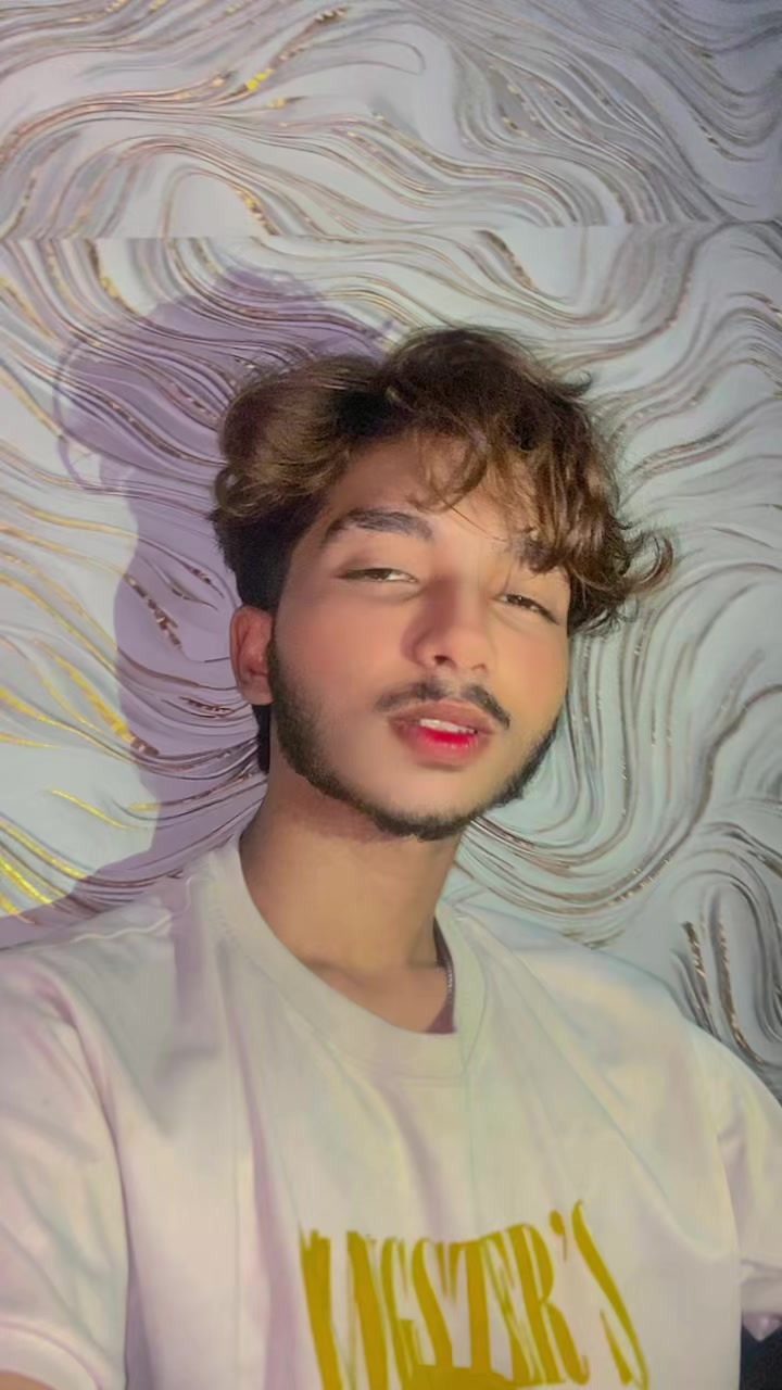 @👅&bull;.&bull;.𝑴𝑎𝑙𝑖𝒌.&bull;.&bull;🧸