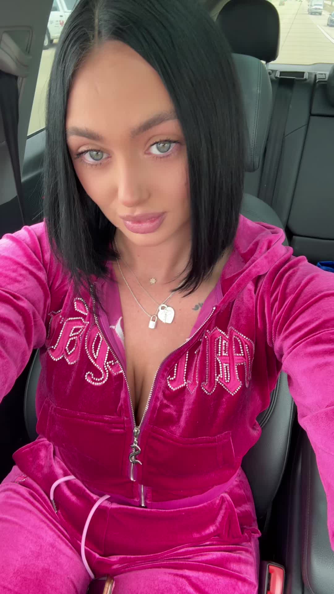 @MISSMILLYAN