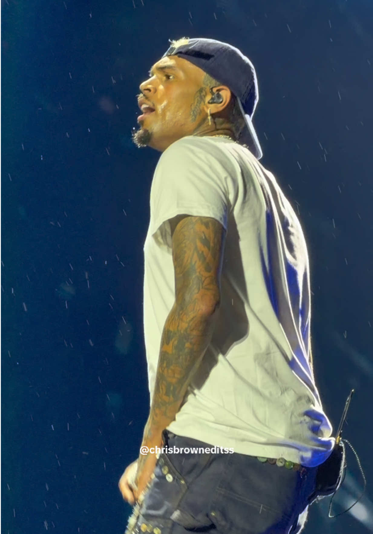 @chrisbrown.editss
