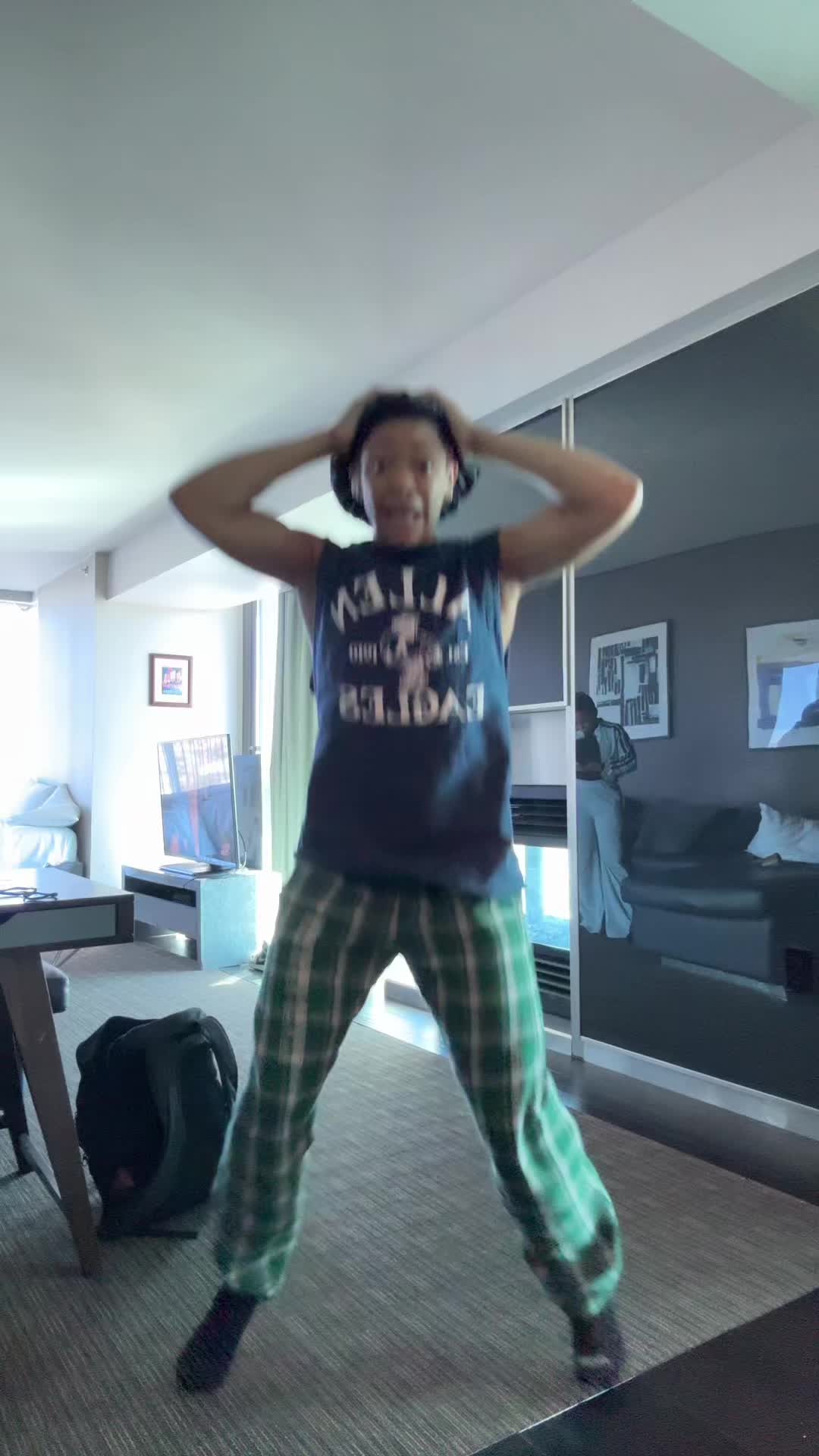 @Jo