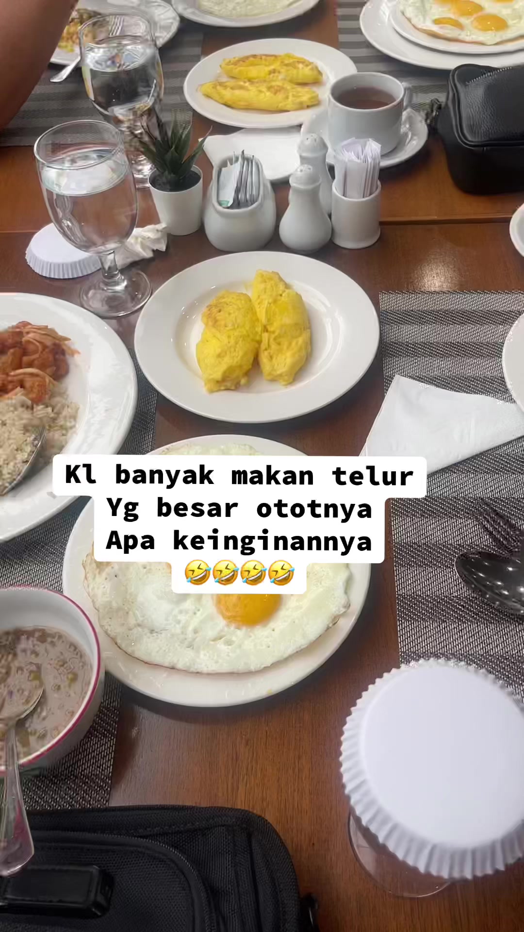 @riaestiana28