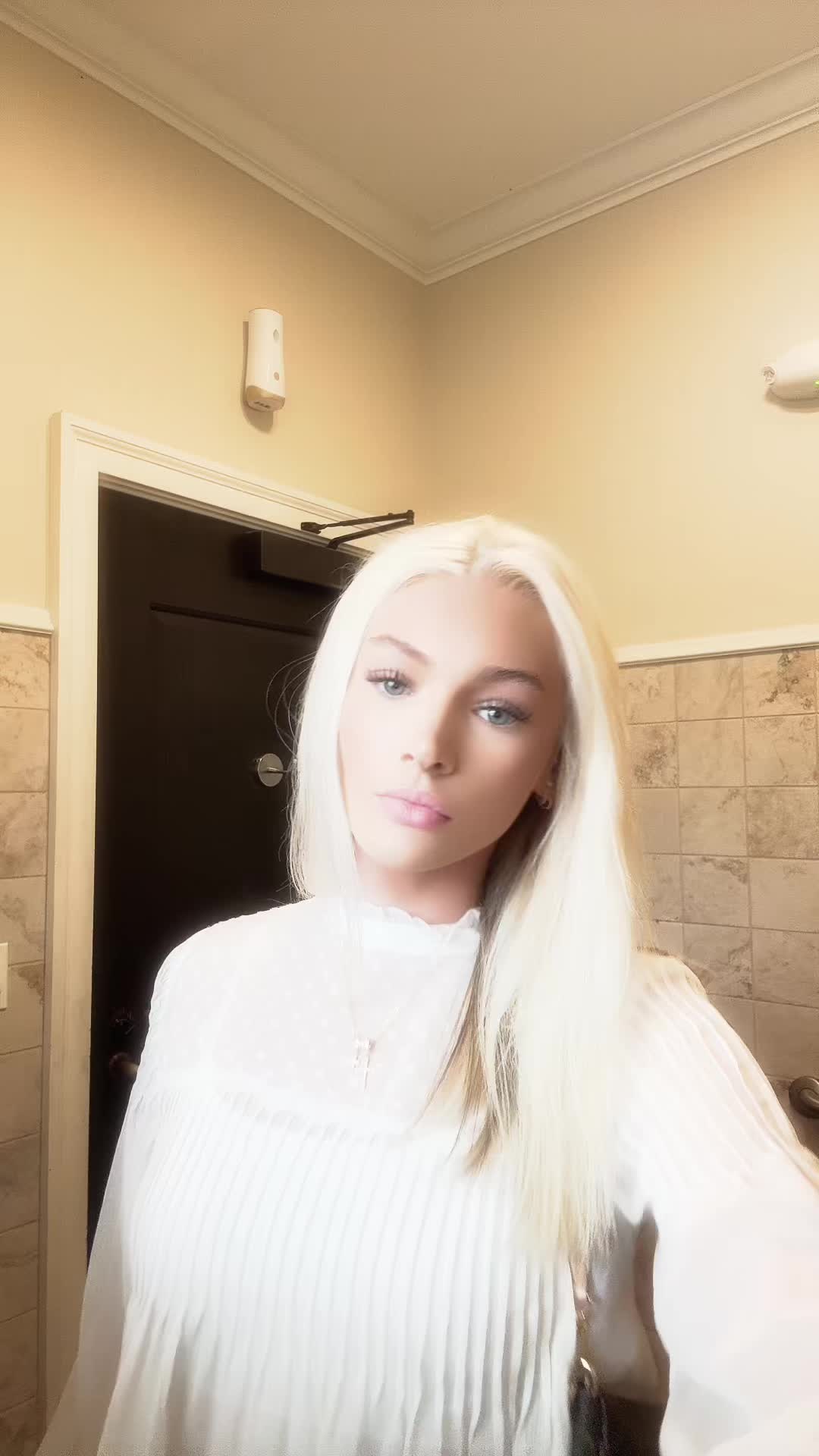 @jillthefuckoutbro
