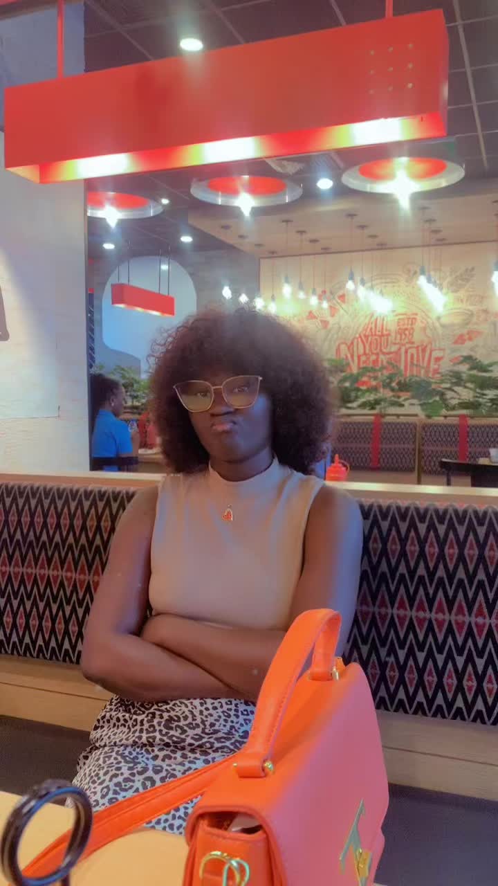 @La poupée noire 🍫🍩