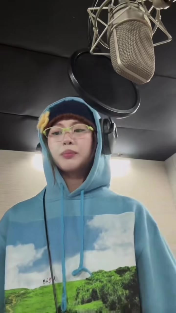 @Bhylee