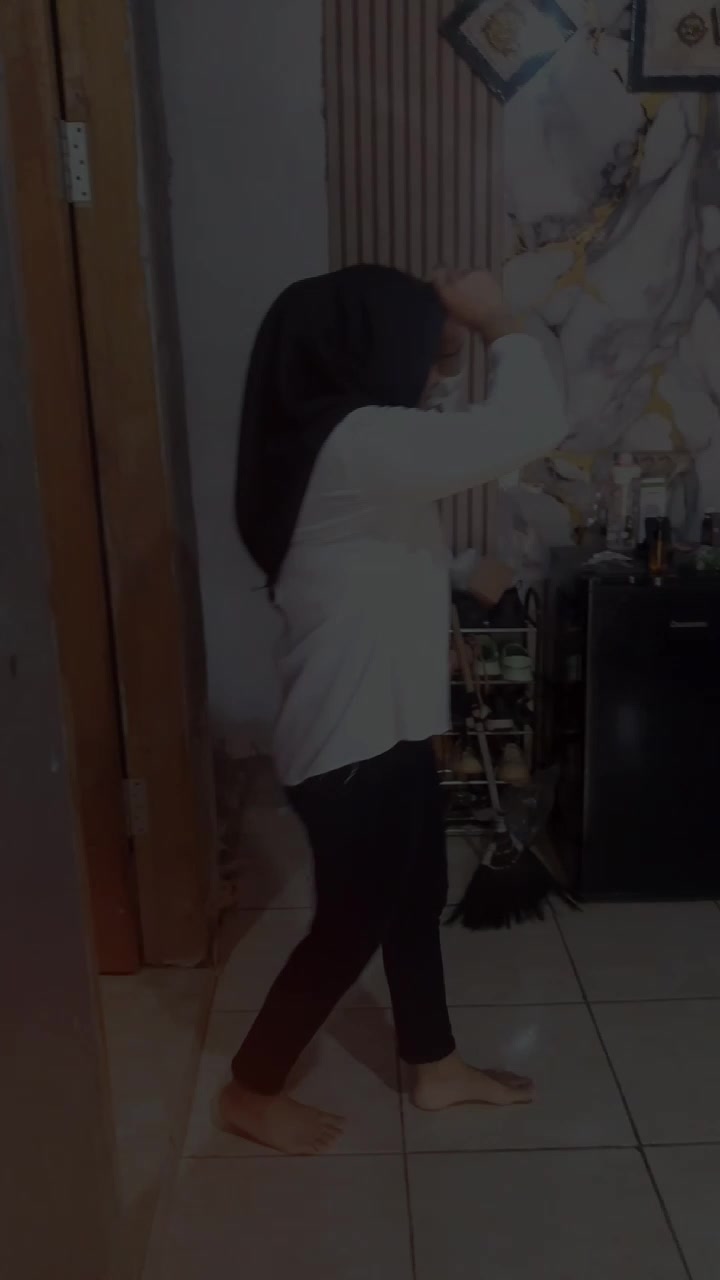 @lena