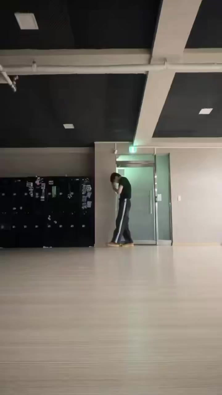 @9XDC9