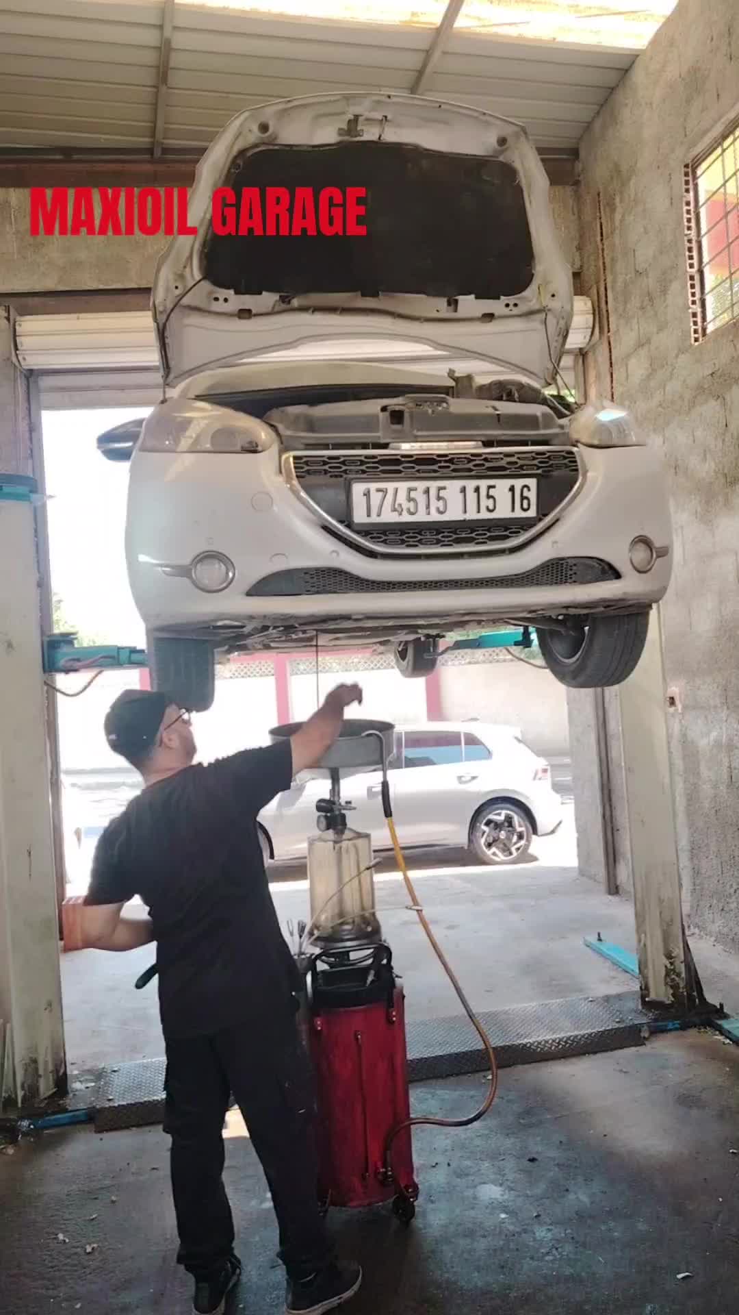 @MaxiOil Garage