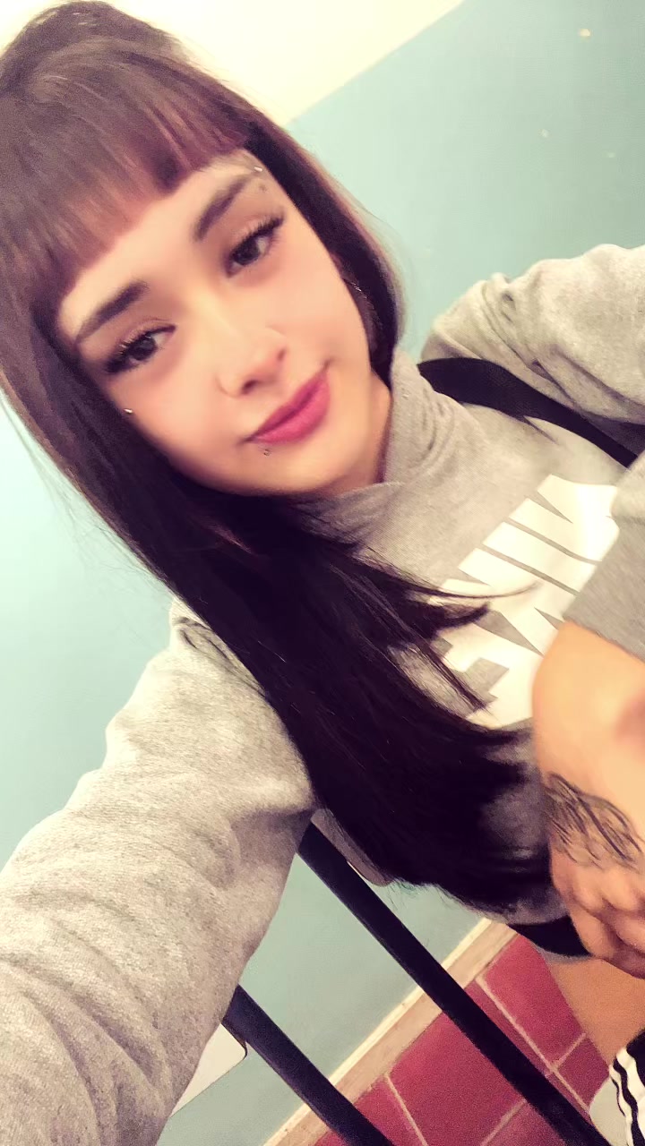 @camiCaceres
