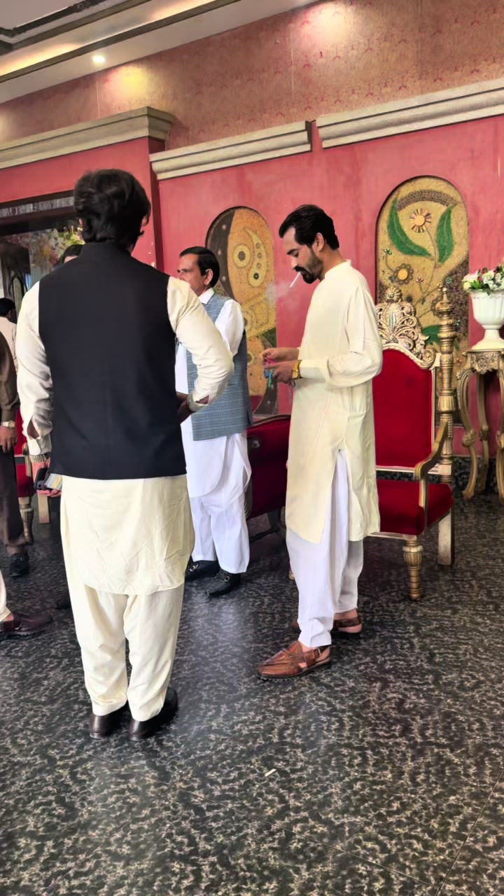 @حسنین سیال