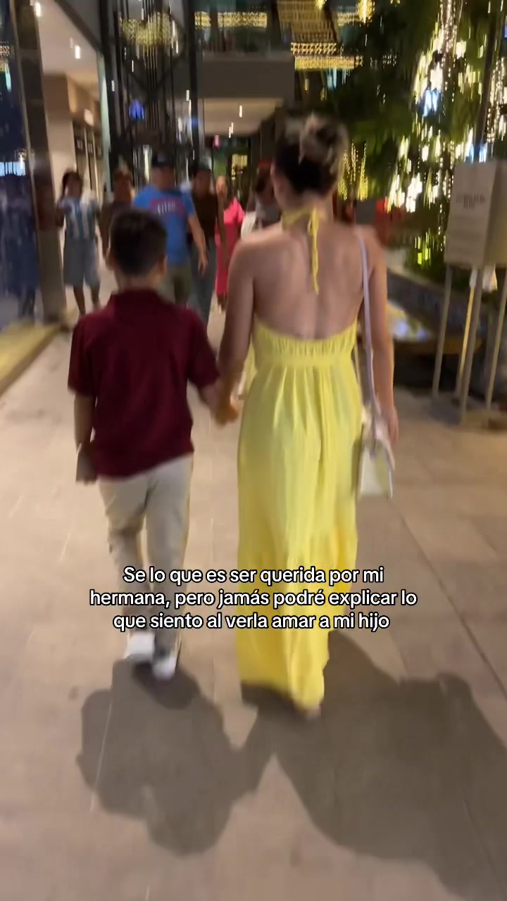 @Romina Cu&eacute;llar Su&aacute;re