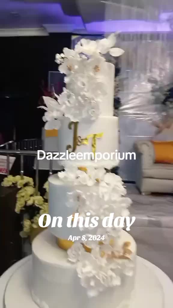 @Dazzle Emporium Home of Cakes