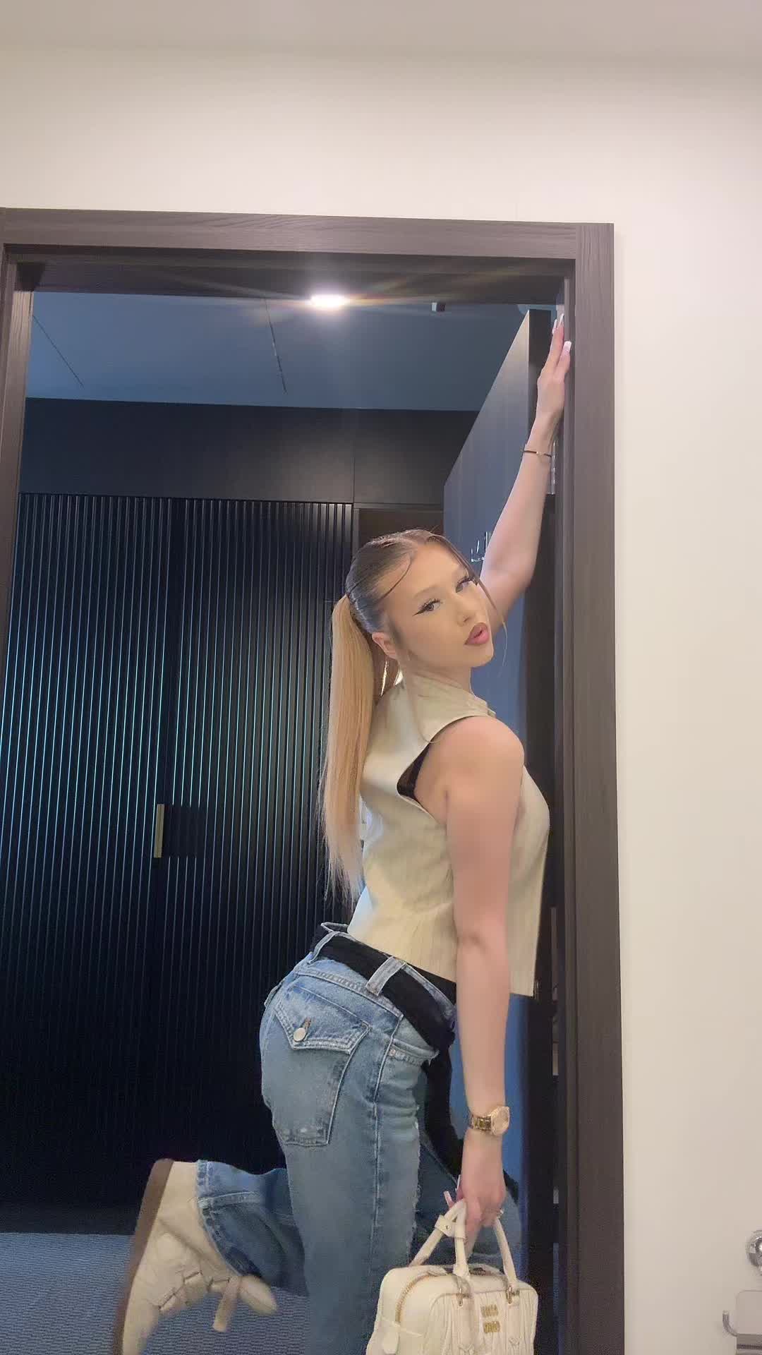 @_jessica.aa_