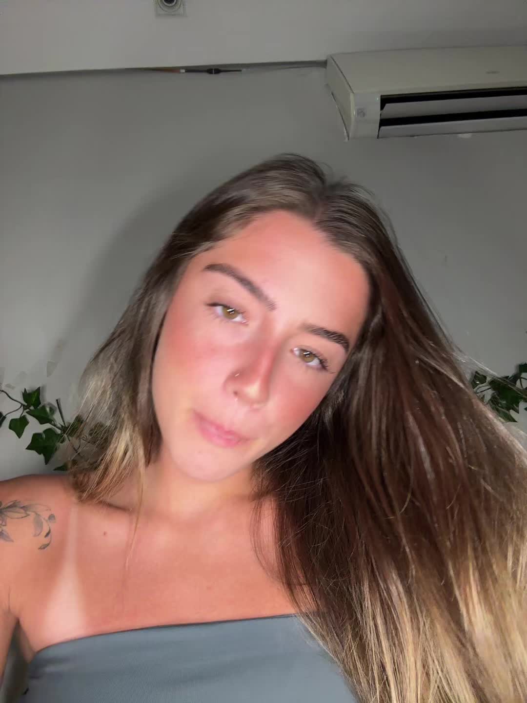 @anniiinhaaaaaaaa