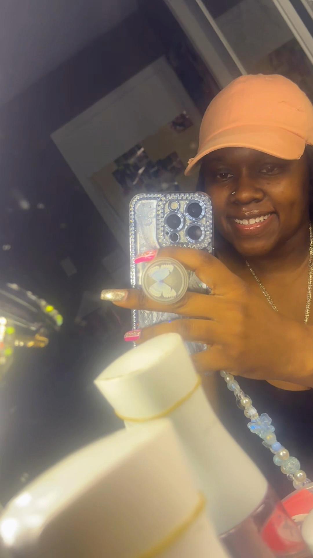 @Kay-Kay Exposed- Dijah ๐