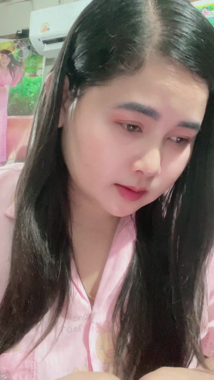 @🦋ပန်းနု🩵