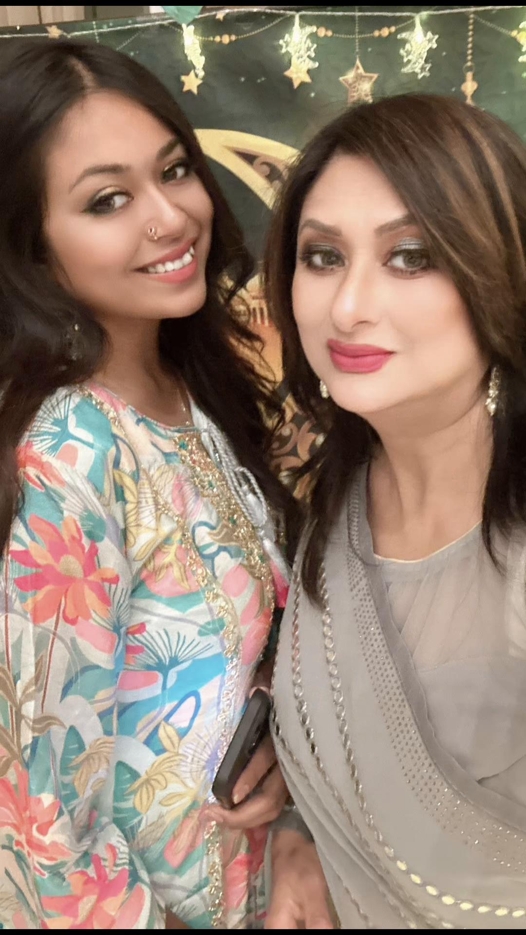 @Runa Laila