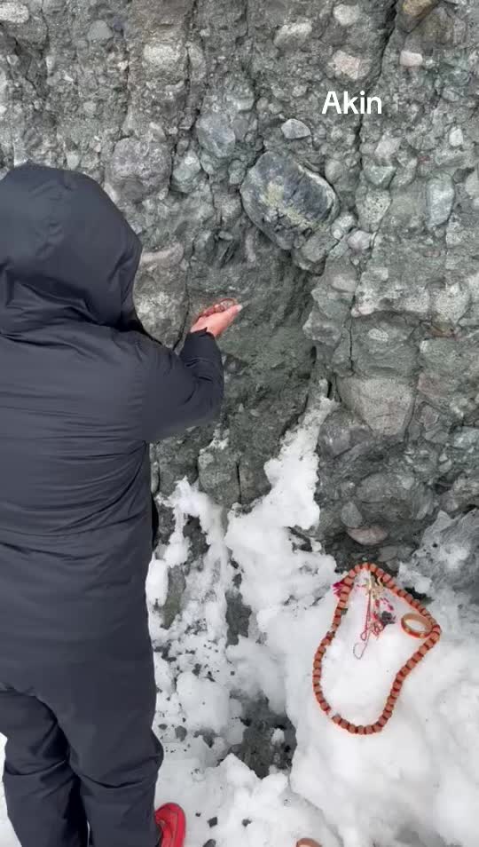 @Kailash Tour Guide