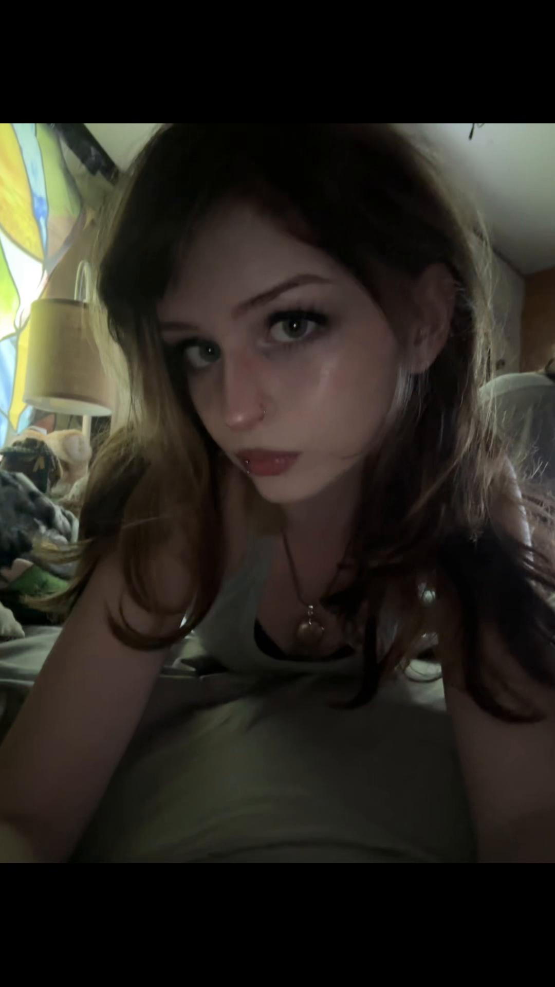 @bella