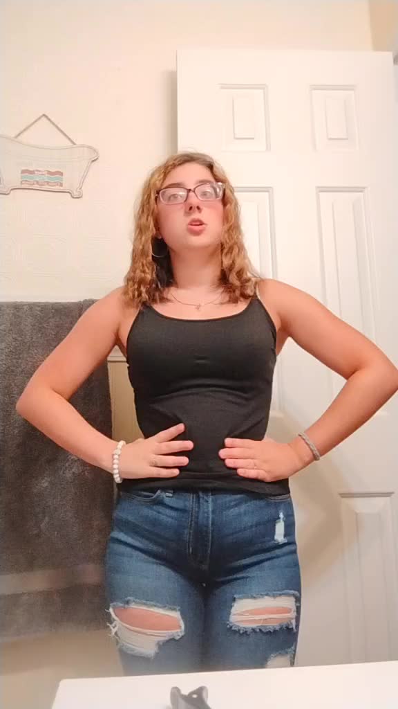 @haileyhelms21