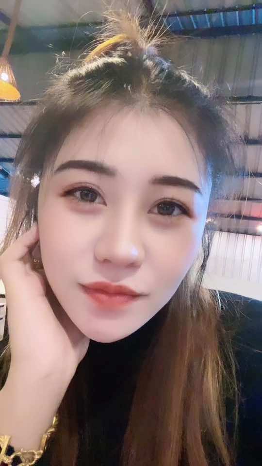 @ใบหม่อน 🍃